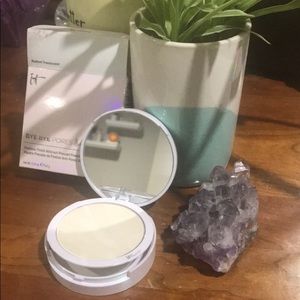 It Bye Bye Pores Illumination